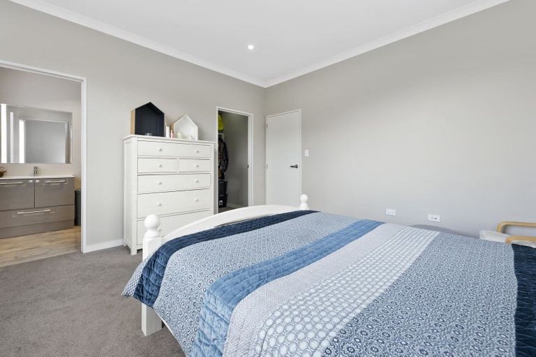 Photo of property in 9 Penny Lane, Pukekohe, 2120