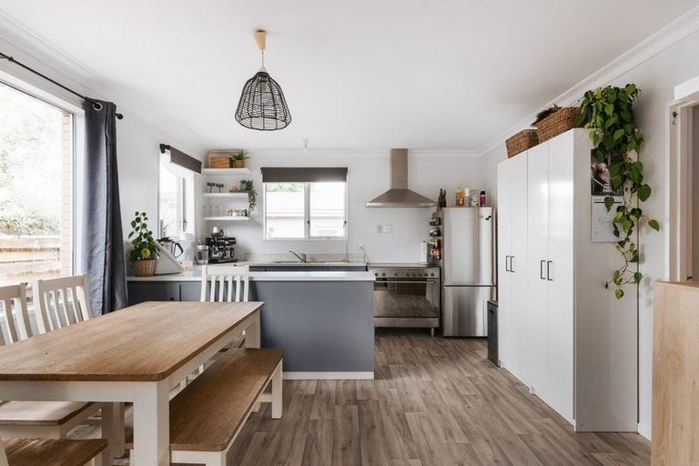 Photo of property in 17b Chevron Drive, Bellevue, Tauranga, 3110