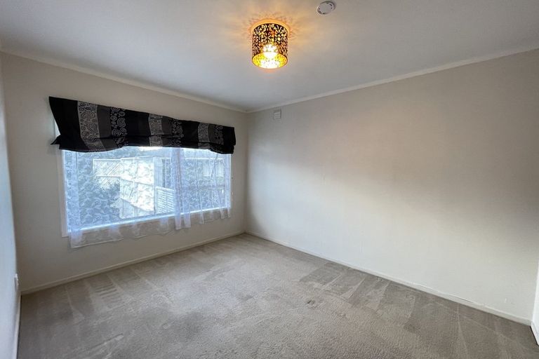 Photo of property in 9 Sirius Place, Botany Downs, Auckland, 2010