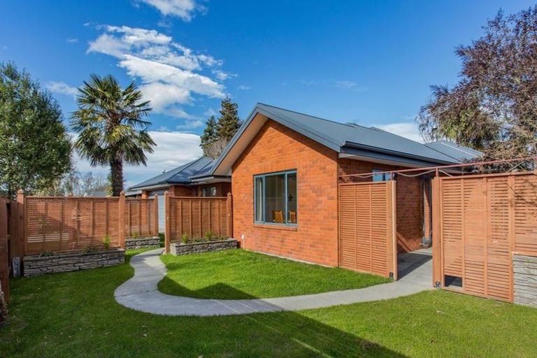 Photo of property in 5 Pearson Lane, Rangiora, 7400