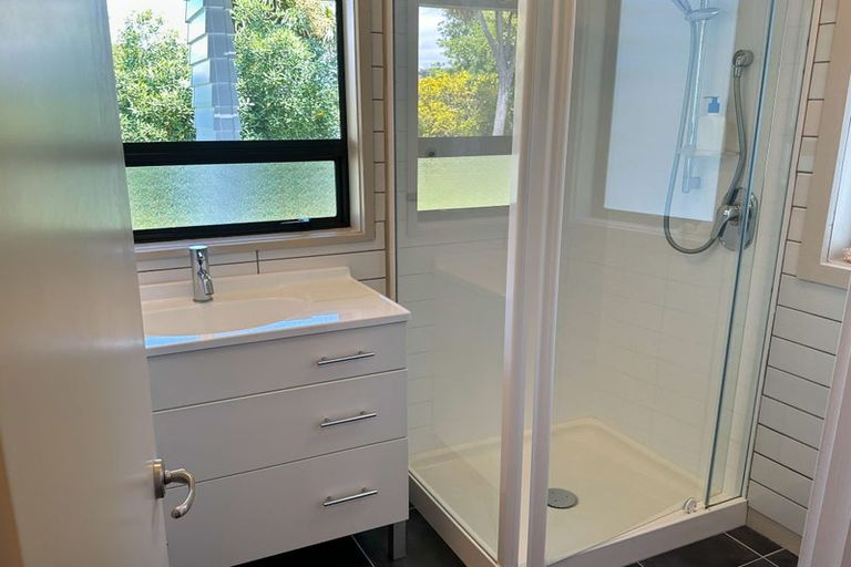 Photo of property in 80 Hackthorne Road, Cashmere, Christchurch, 8022