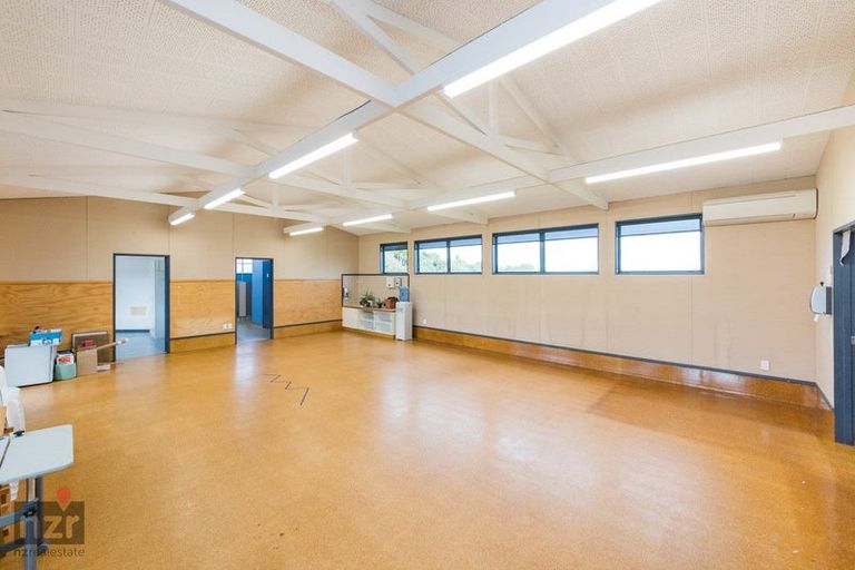 Photo of property in 51 Parnell Heights Drive, Kelvin Grove, Palmerston North, 4414