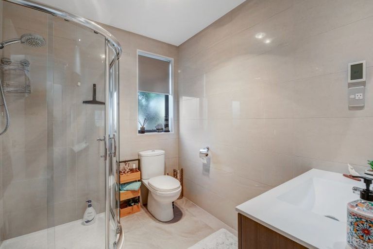 Photo of property in 12 Vera Court, Silverdale, 0932