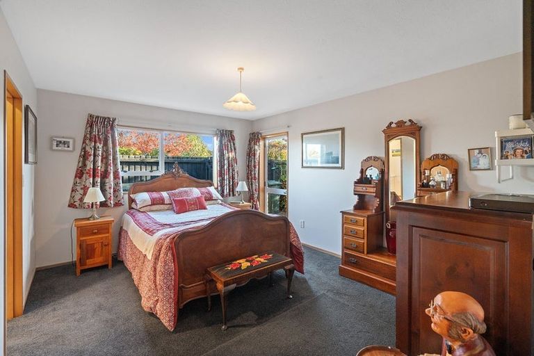 Photo of property in 15 Arkwright Place, Halswell, Christchurch, 8025