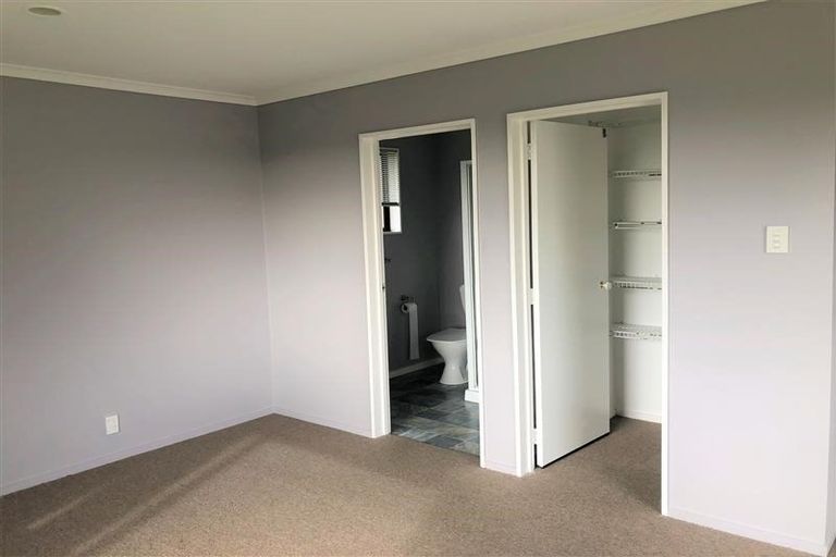 Photo of property in 32 Monaco View, Stoke, Nelson, 7011