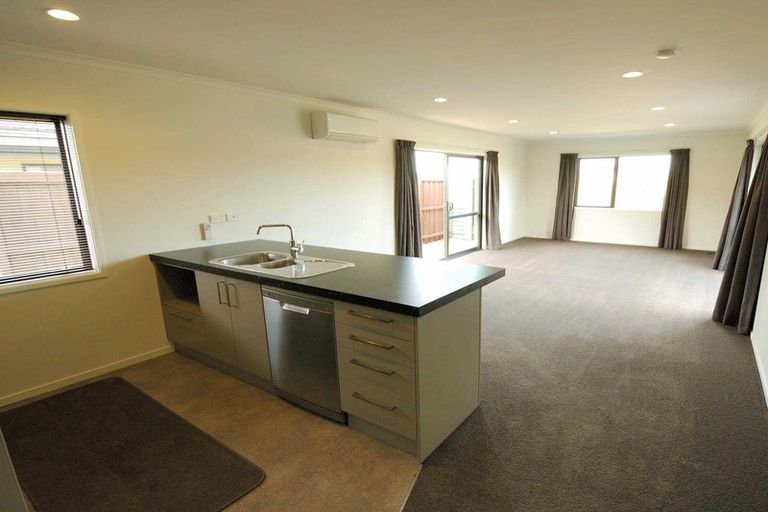 Photo of property in 28 Ridgeway Avenue, Rolleston, 7615