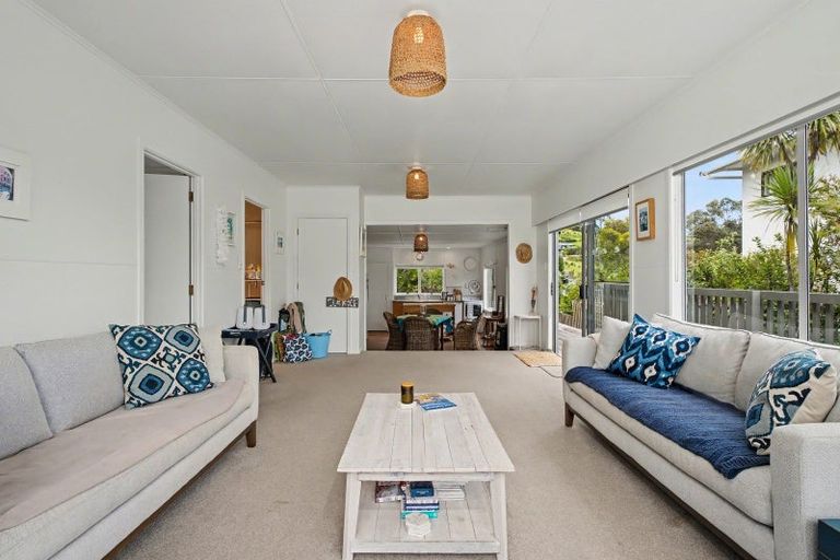 Photo of property in 221 Tangiora Avenue, Whangapoua, Coromandel, 3582