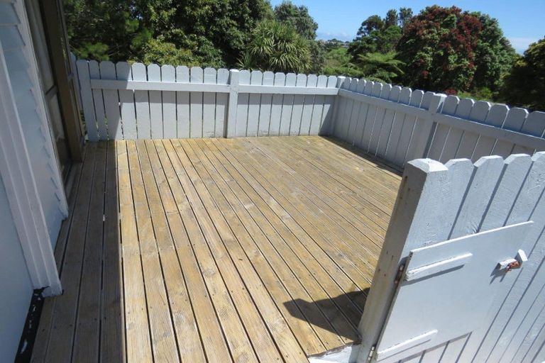 Photo of property in 19 Cook Street, Marfell, New Plymouth, 4310