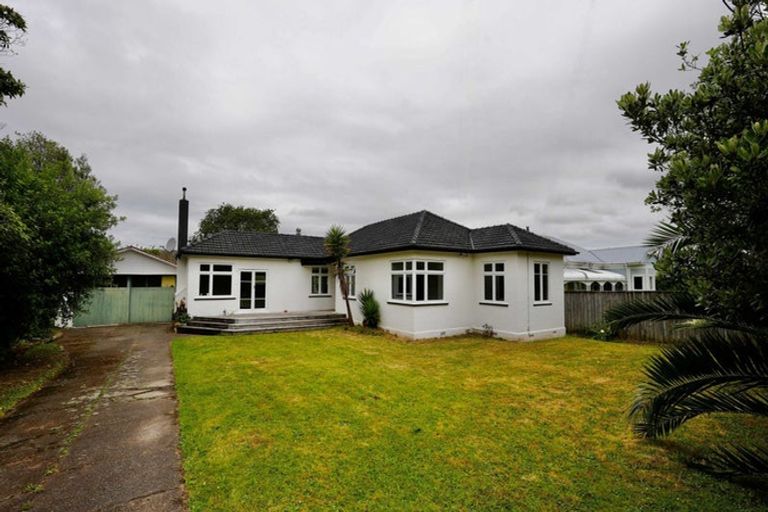 Photo of property in 55 Glasgow Terrace, Feilding, 4702