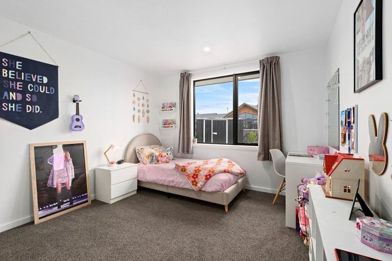 Photo of property in 10 Otuarae Drive, Taieri Beach, Brighton, 9091