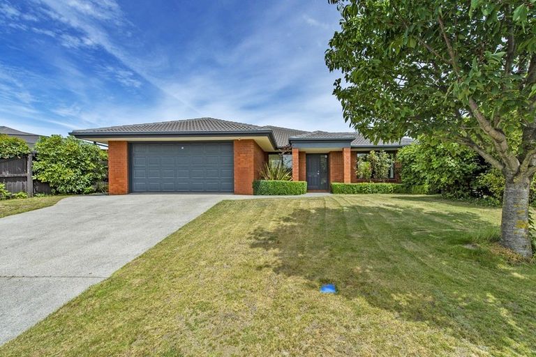 Photo of property in 5 Pollock Place, Rolleston, 7614