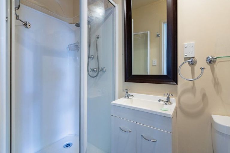 Photo of property in 25 Carruthers Street, Otane, 4202