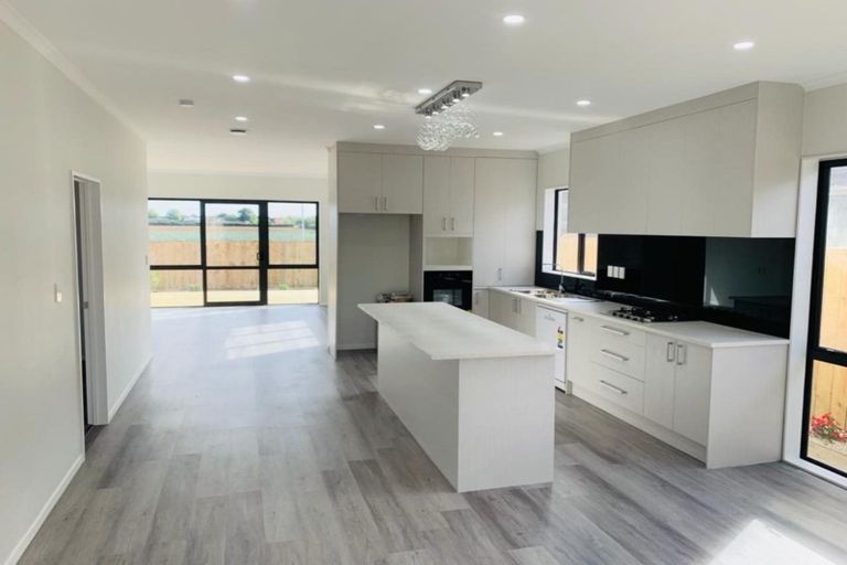 Photo of property in 11 Koropupu Street, Pukekohe, 2120