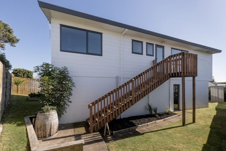 Photo of property in 768b Papamoa Beach Road, Papamoa Beach, Papamoa, 3118