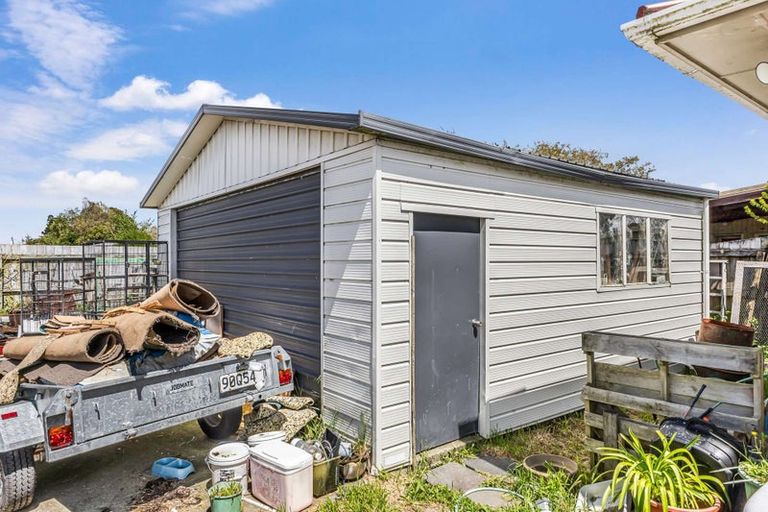 Photo of property in 14 Tawa Street, Inglewood, 4330