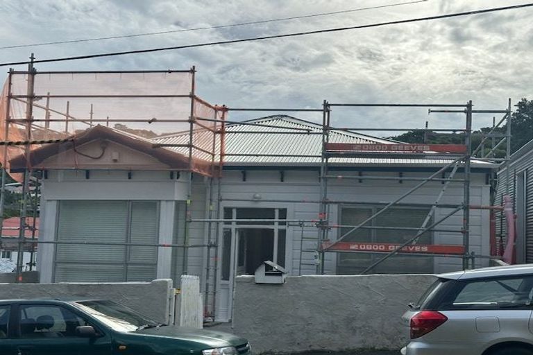 Photo of property in 432 Adelaide Road, Berhampore, Wellington, 6023
