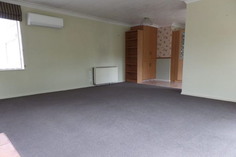 Photo of property in 26b Lowry Avenue, Redwood, Christchurch, 8051