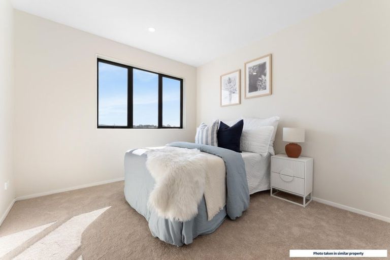 Photo of property in 2a Puwha Street, Massey, 0614