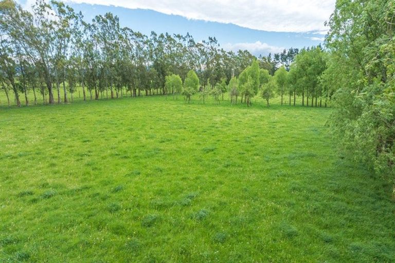 Photo of property in 420a Woodfields Road, Swannanoa, 7475