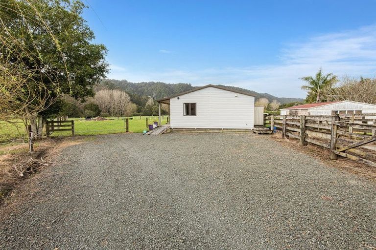Photo of property in 386 Otaika Valley Road, Otaika, Whangarei, 0170
