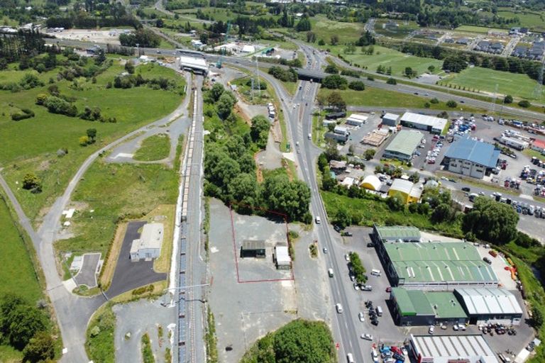 Photo of property in 280a Great South Road, Papakura, 2110