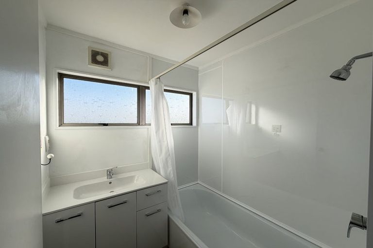 Photo of property in 4 Marece Court, Palmerston North, 4410