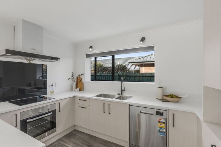 Photo of property in 53 Kedleston Drive, Avonhead, Christchurch, 8042