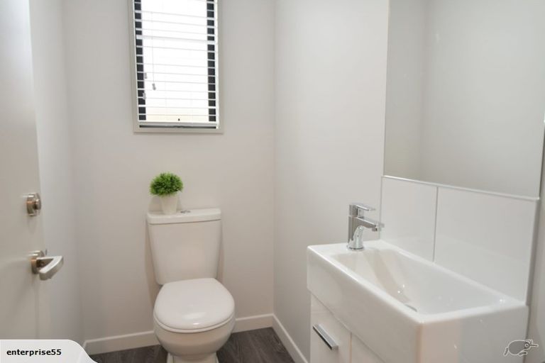 Photo of property in 12 Ardnave Lane, Broomfield, Christchurch, 8042