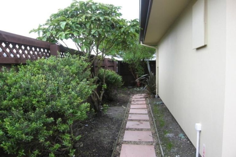 Photo of property in 48 Peverel Street, Riccarton, Christchurch, 8041