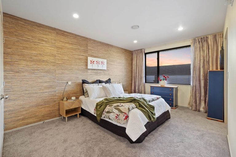 Photo of property in 253 Wellington Street, Pukekohe, 2120