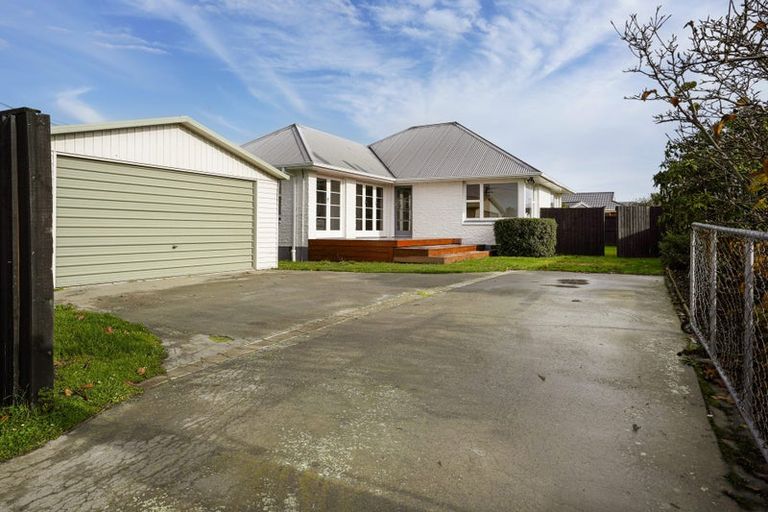 Photo of property in 14 Cleland Street, Belfast, Christchurch, 8051