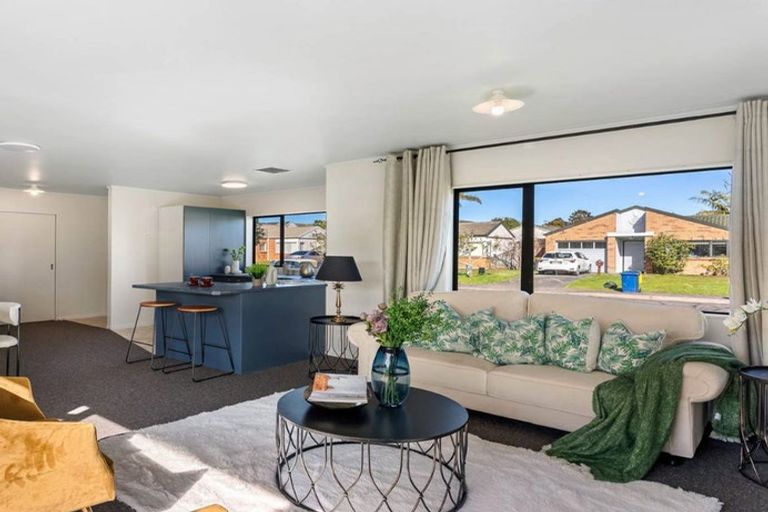 Photo of property in 45 Kona Crescent, Henderson, Auckland, 0610