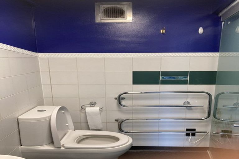 Photo of property in Qba Apartments, 1a/51 Webb Street, Mount Cook, Wellington, 6011