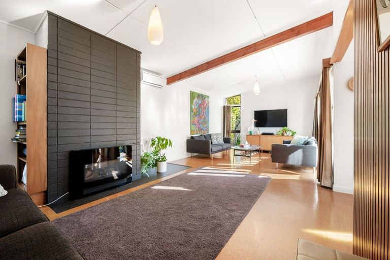 Photo of property in 25 Hillcrest Road, Hillcrest, Hamilton, 3216
