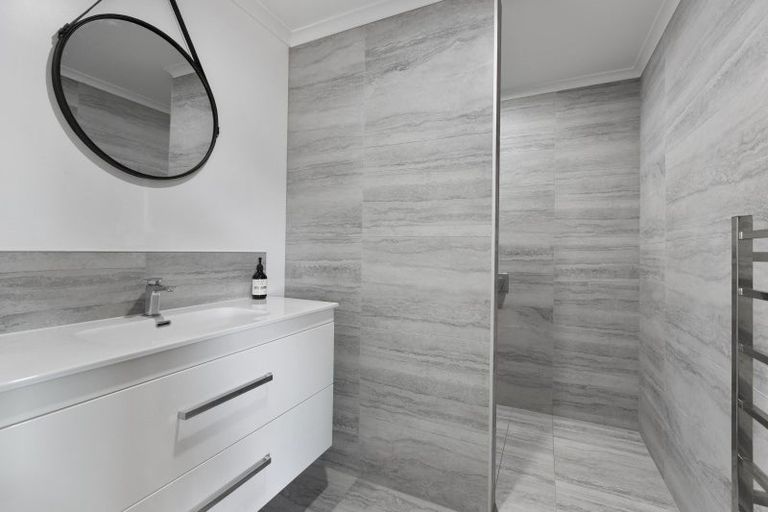 Photo of property in 68 Bayly Street, Waitara, 4320