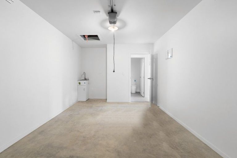 Photo of property in 155u4 Rimu Street, Maeroa, Hamilton, 3200