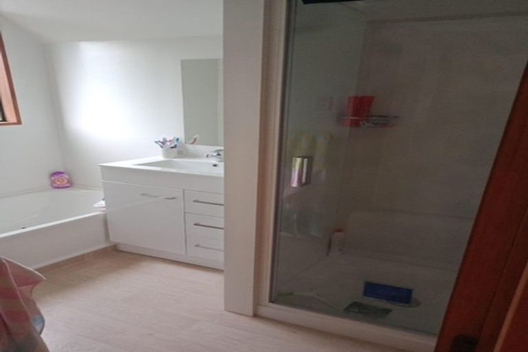 Photo of property in 2/2 Canon Street, St Albans, Christchurch, 8014