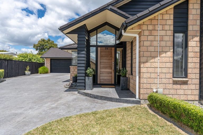 Photo of property in 54 Palliser Drive, Huntington, Hamilton, 3210