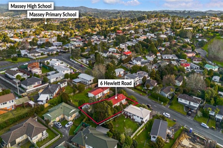 Photo of property in 6 Hewlett Road, Massey, Auckland, 0614