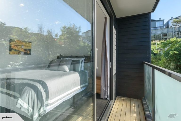 Photo of property in 74u6 Derwent Street, Island Bay, Wellington, 6023