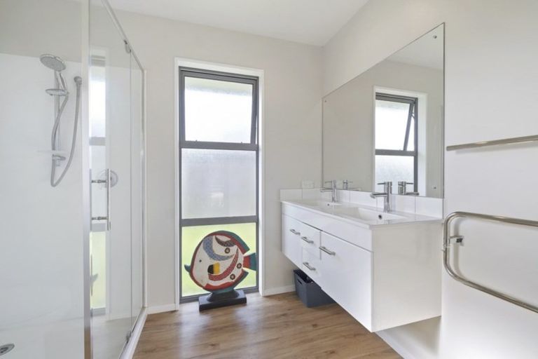 Photo of property in 9 Judge And Jury Drive, Lake Hayes, Queenstown, 9304