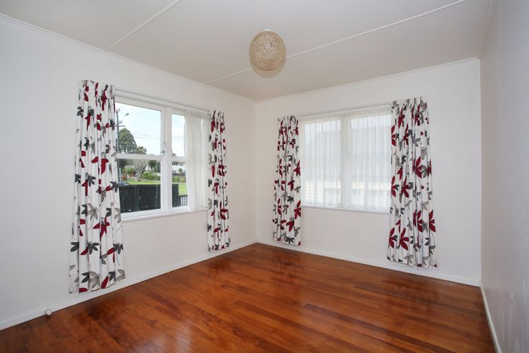 Photo of property in 36 Old Wairoa Road, Papakura, 2110
