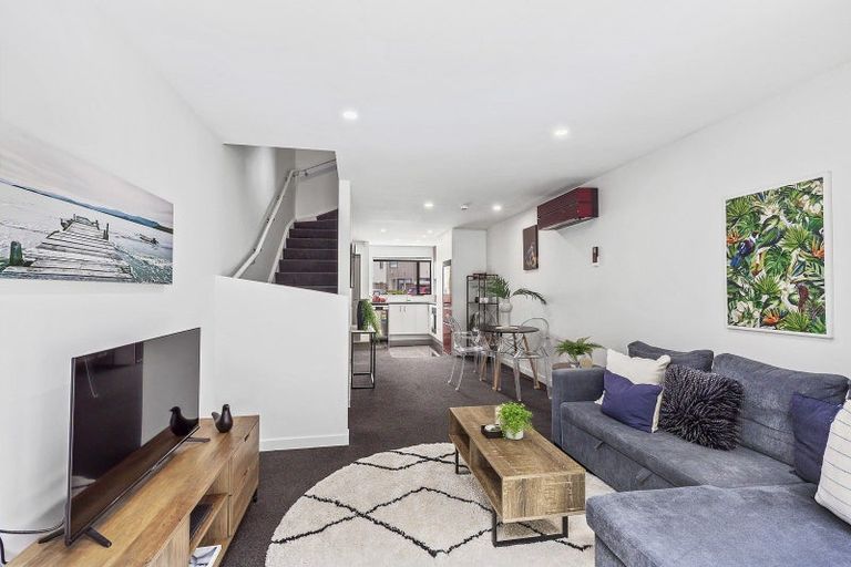 Photo of property in 170u7 Fraser Avenue, Johnsonville, Wellington, 6037