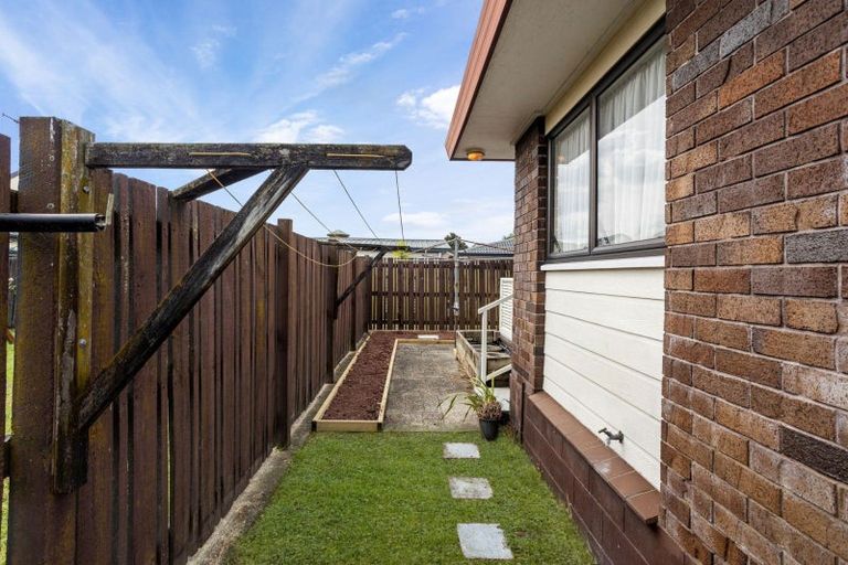 Photo of property in 12 Jasmine Avenue, Dinsdale, Hamilton, 3204