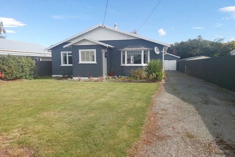Photo of property in 21 Parsonage Road, Waimate, 7924