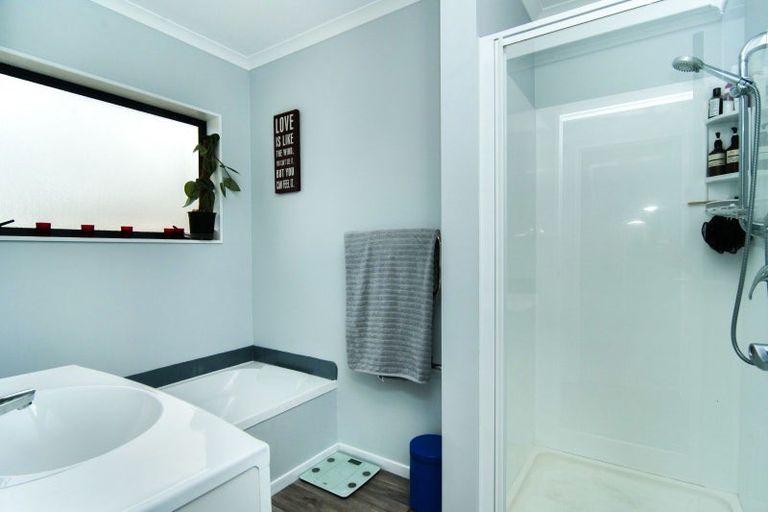 Photo of property in 11 Stout Street, Westport, 7825