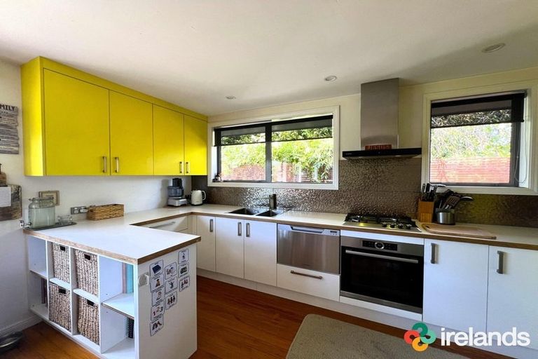 Photo of property in 1/145 Wilsons Road, Saint Martins, Christchurch, 8022