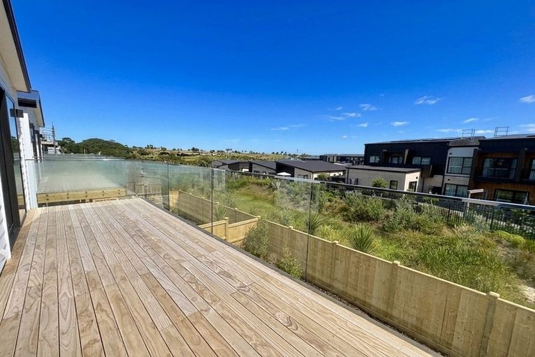 Photo of property in 28 Kowaitau Avenue, Beachlands, Auckland, 2018