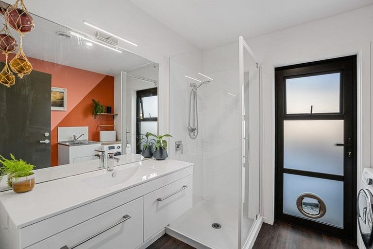 Photo of property in 39 Glen Dene Crescent, Wanaka, 9305