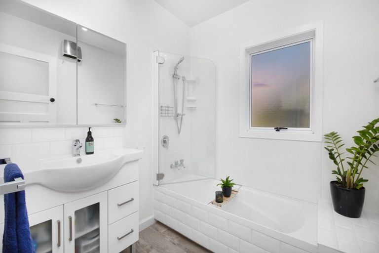 Photo of property in 230 King Street, Rangiora, 7400